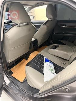 تۆیۆتا کامری